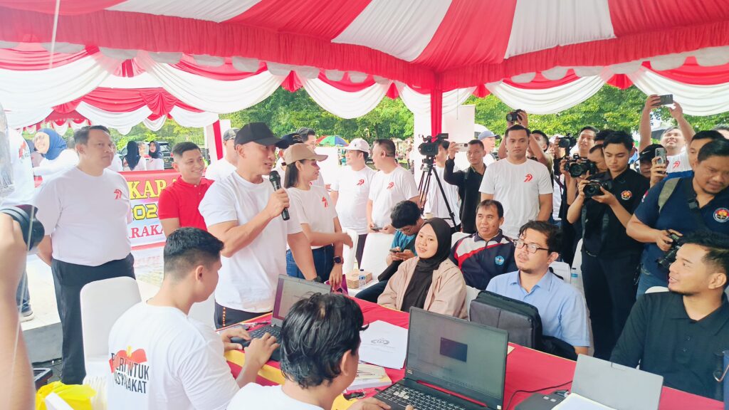 Polda Kalimantan Timur (Kaltim) menggelar kegiatan Car Free Day (CFD) di Lapangan Merdeka, Balikpapan, Minggu (22/6/2025).
