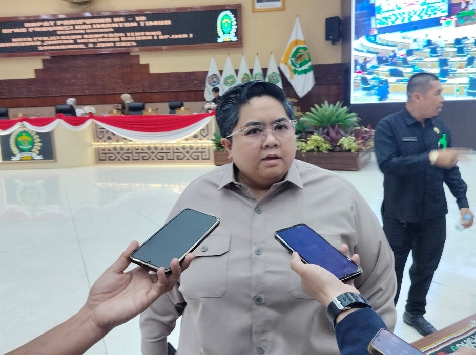 Wakil Ketua DPRD Kaltim, Ananda Emira Moeis