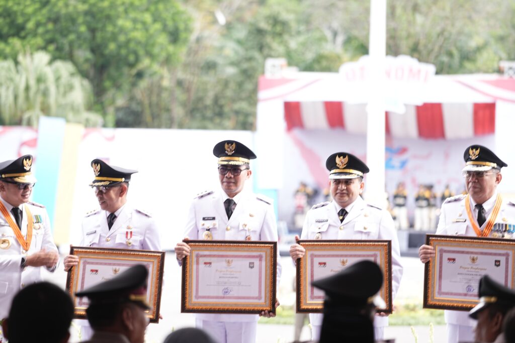 Pemerintah Kota Samarinda Memperoleh Penghargaan Dalam Evaluasi Penyelenggaraan Pemerintahan Daerah (EPPD) Tahun 2024.
