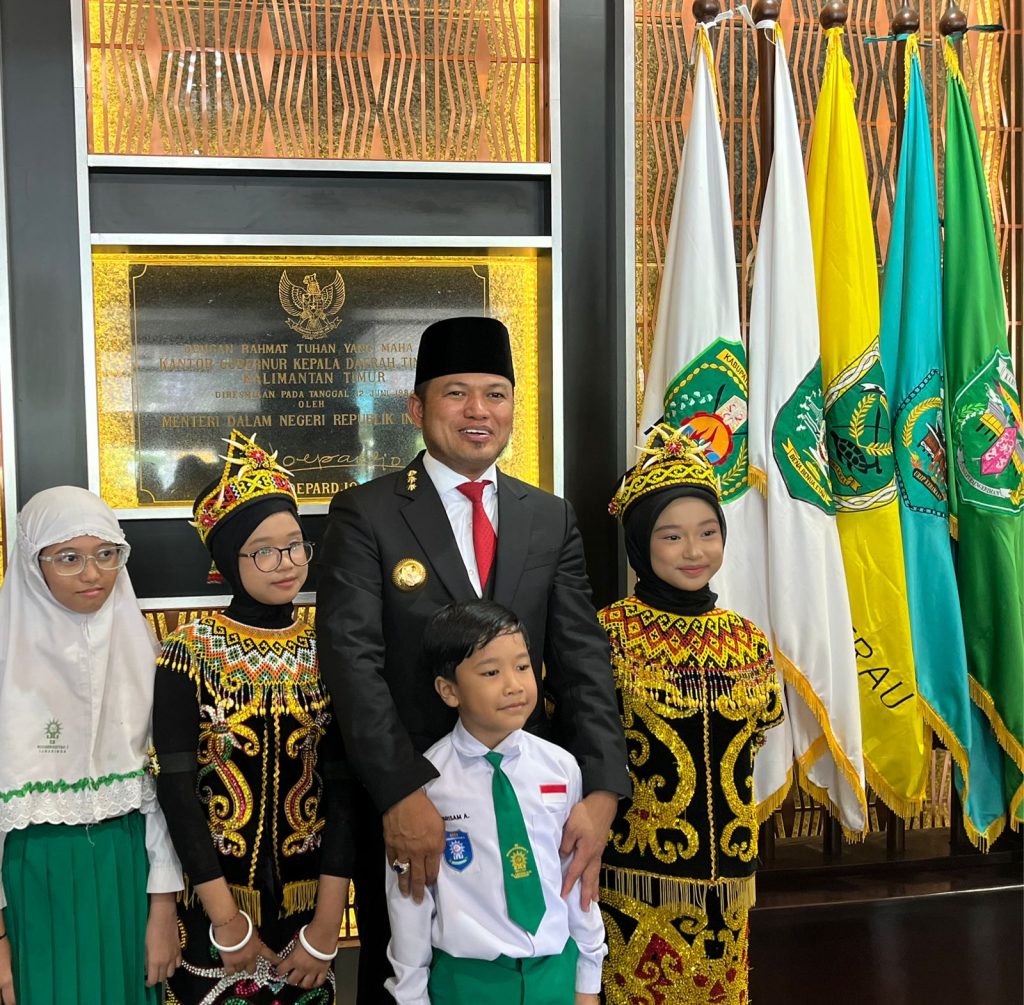 Gubernur Kaltim, Rudy Mas’ud merapkan mekanisme restorative justice guru.