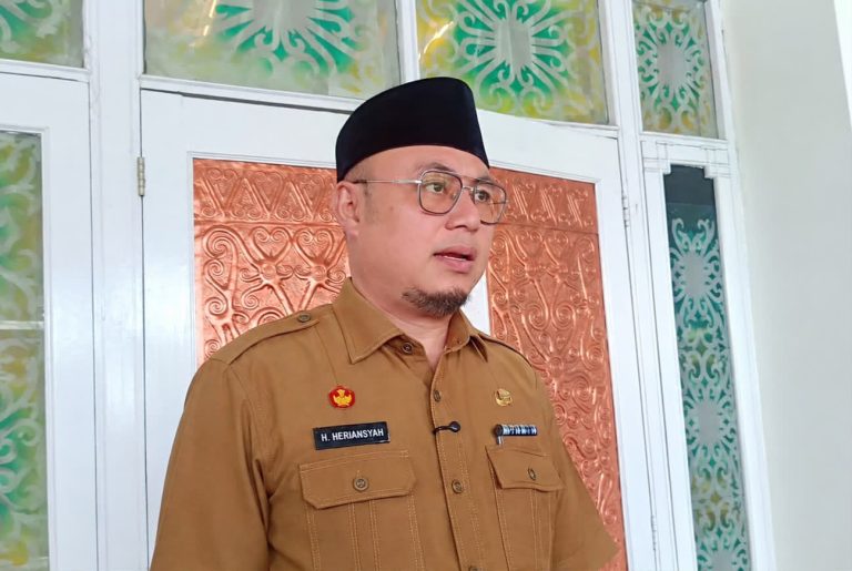 Kepala Dinas Pendidikan dan Kebudayaan (Disdikbud) Kutai Kartanegara (Kukar), Heriansyah. (Foto: katamedia.co)