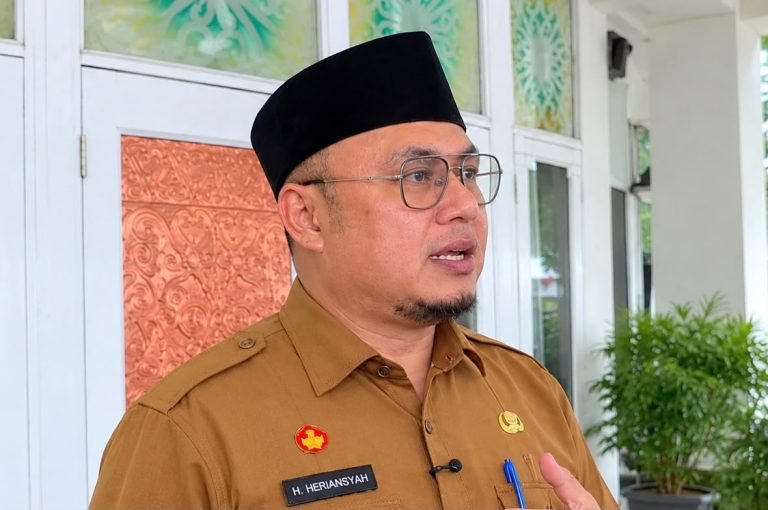 Kepala Dinas Pendidikan dan Kebudayaan (Disdikbud) Kutai Kartanegara (Kukar), Heriansyah. (Foto: katamedia.co)